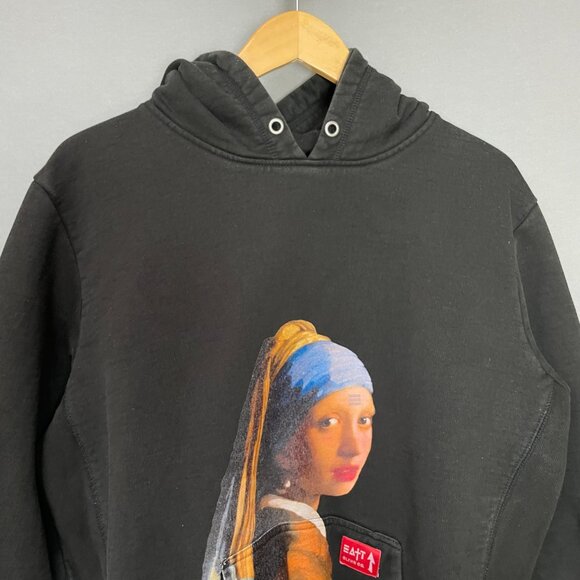EATT Sweatshirt Women Never Dine Alone Unisex Hoodie Girl with a Pearl Earring - Picture 5 of 16